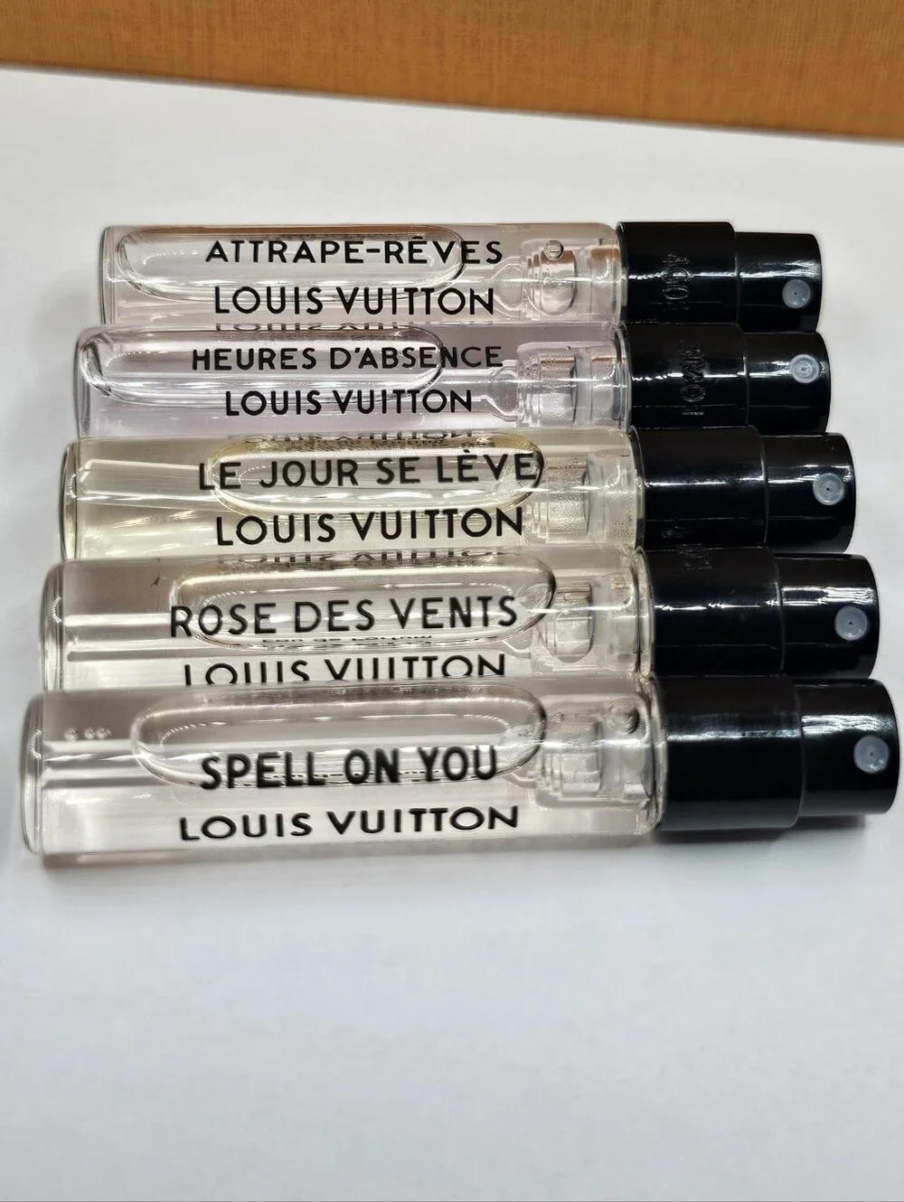 ☀️1 Btl✅️ LOUIS VUITTON LE JOUR SE LEVE FRAGRANCE💯100ML BOTTLE ➕️ 💥5pc=10ML✅️